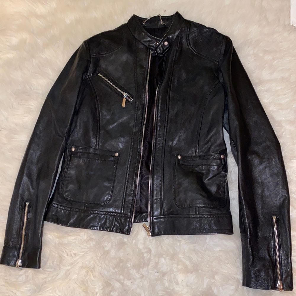 Bernardo size small real leather jacket